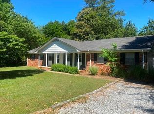 245 Fairway Dr, Athens, GA 30607