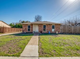 872 Cambridge Dr, Plano, TX 75023