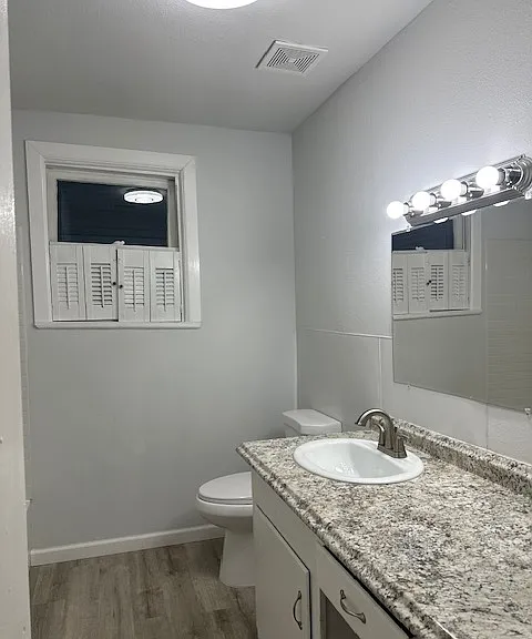 920 Roosevelt Dr — Photo 14