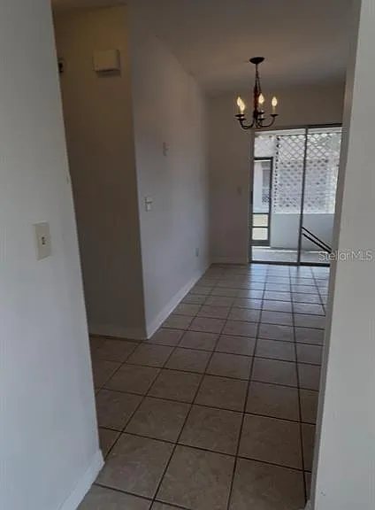 945 Bryan Ct — Photo 4