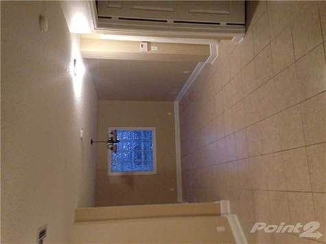 3rd image of 7143 Crescent Creek Ln
