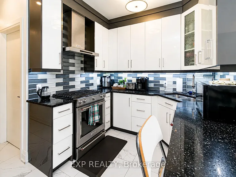 234 Heiman St #103 — Photo 10