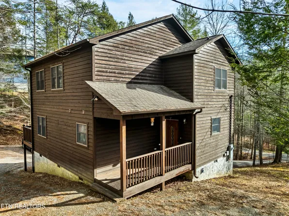 319 Rainbow Cir, Townsend, TN 37882