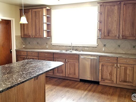 3rd image of 37914 County Road 43