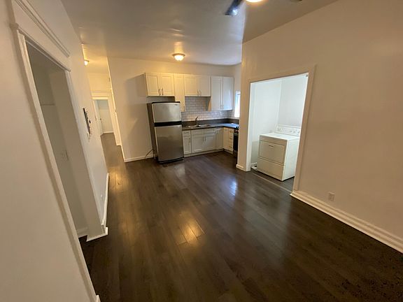 3rd image of 1861 S Orange Dr