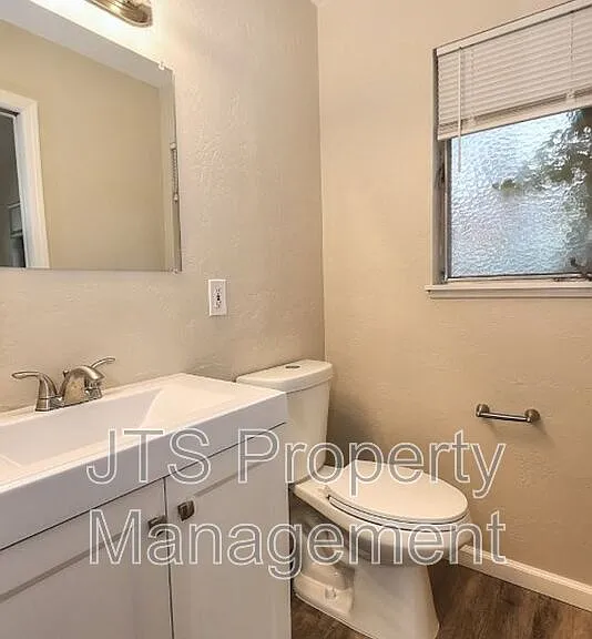 6565 S Land Park Dr — Photo 47