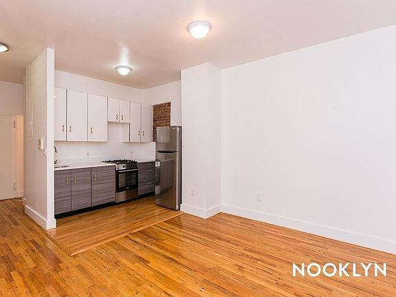 3rd image of 83 Wyckoff Ave #3F