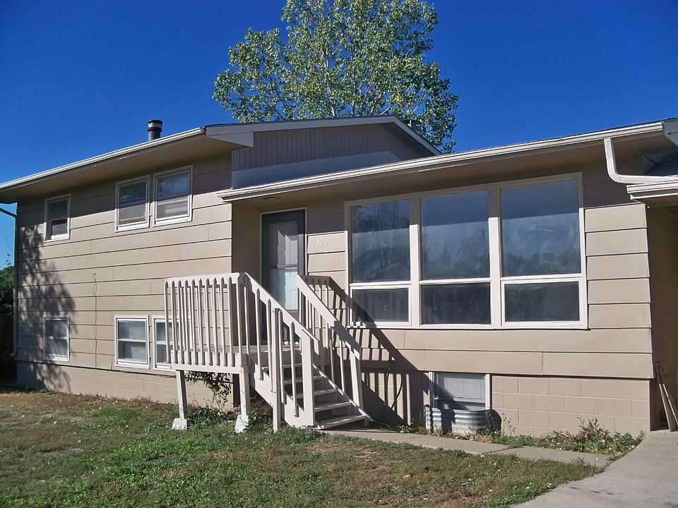 1st image of 1825 Zinnia St