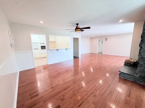 2714 W Clark Ave #F4, Burbank, CA 91505