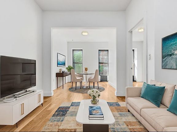 2nd image of 1065 Bedford Ave #3L
