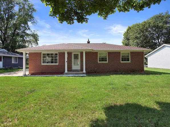 7491 North 90th STREET, Milwaukee, WI 53224