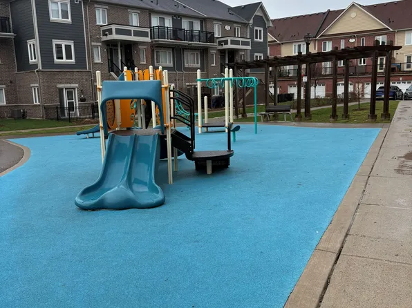 250 Sunny Meadow Blvd, Brampton, ON