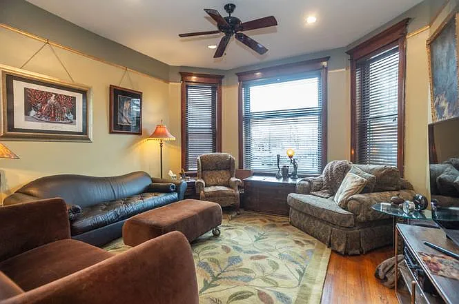 Building Photo - 2454 N Spaulding Ave #1