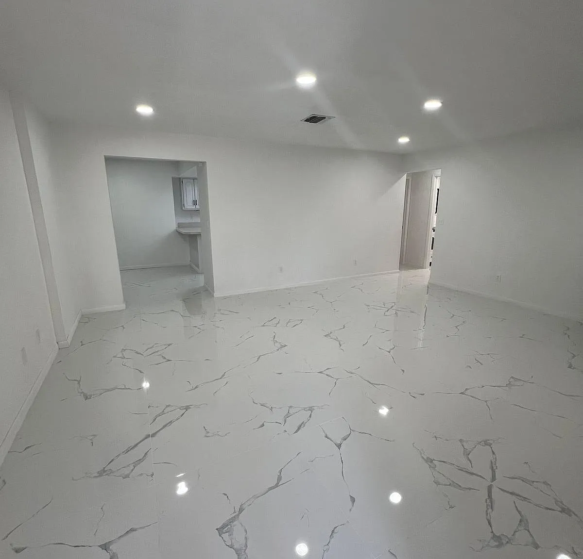 3 bed, 1770 sqft, $1,750 — Photo 2