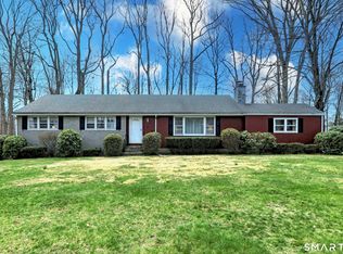322 Hotchkiss Road, Orange, CT