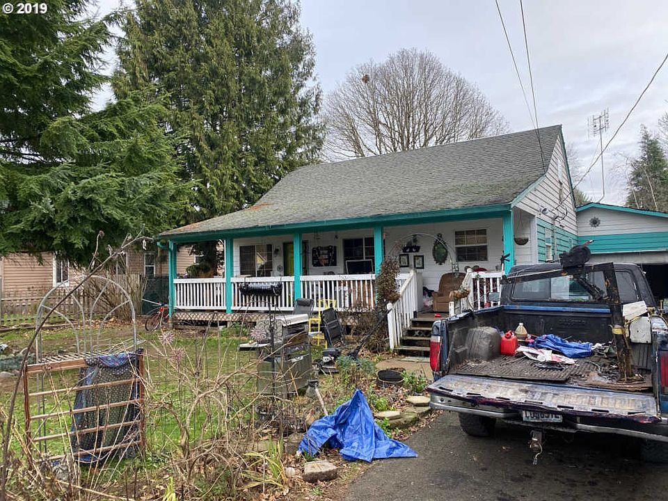 2nd image of 888 12th St