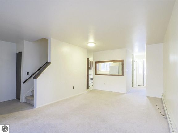 2nd image of 10731 S Timberlee Dr #B-8