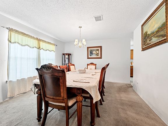 4th image of 4209 Boxwood Dr