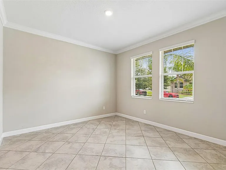 25057 Lambrusco Loop — Photo 7