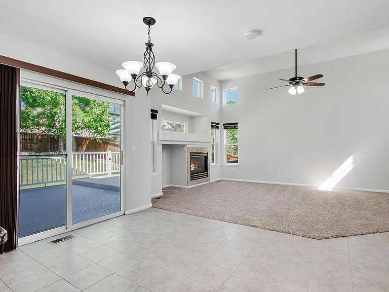 10373 Ravenswood Way — Photo 9