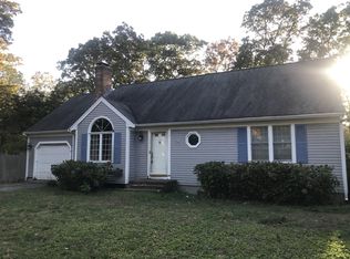 1 Lovell Pl, Sandwich, MA 02563