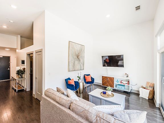 2nd image of 2407 8th Ave S APT 210
