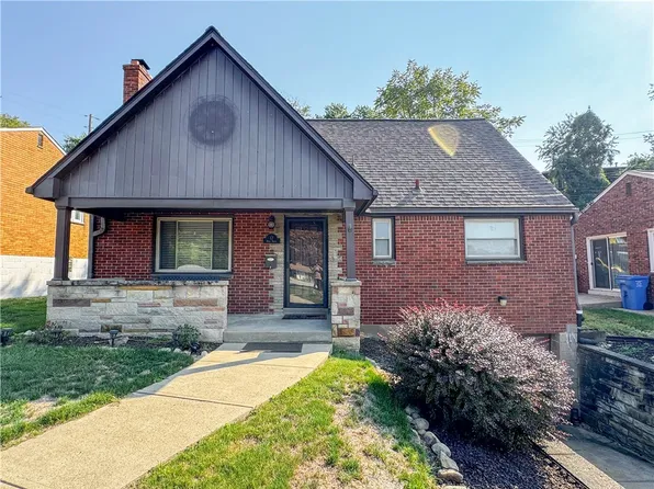 17 Ryan Dr, Pittsburgh, PA 15220