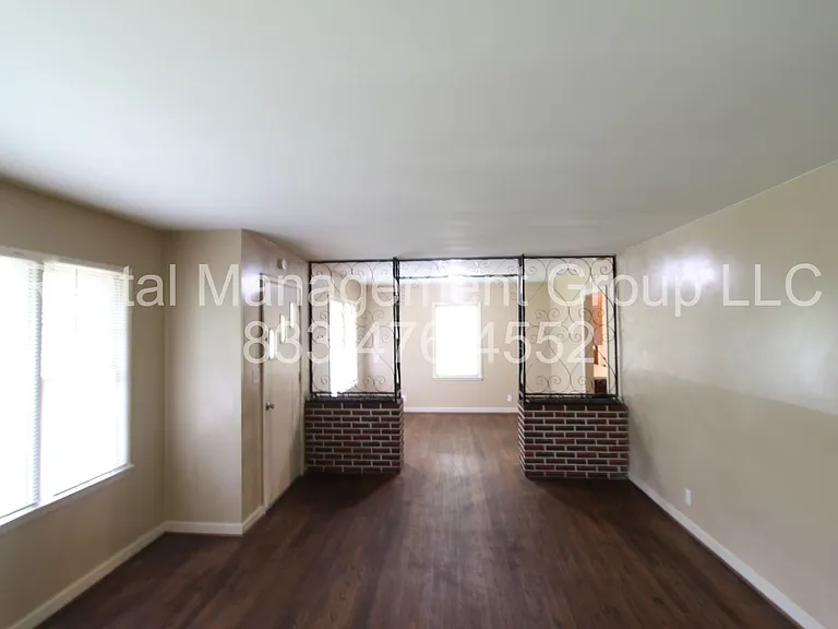 533 Jalna Rd — Photo 4