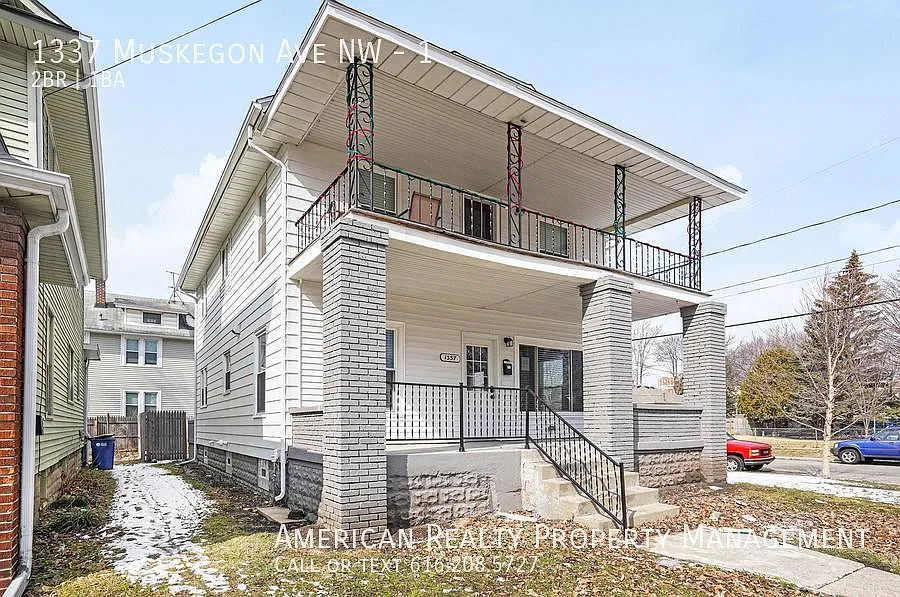 2 bed, 850 sqft, $1,600 — Photo 2