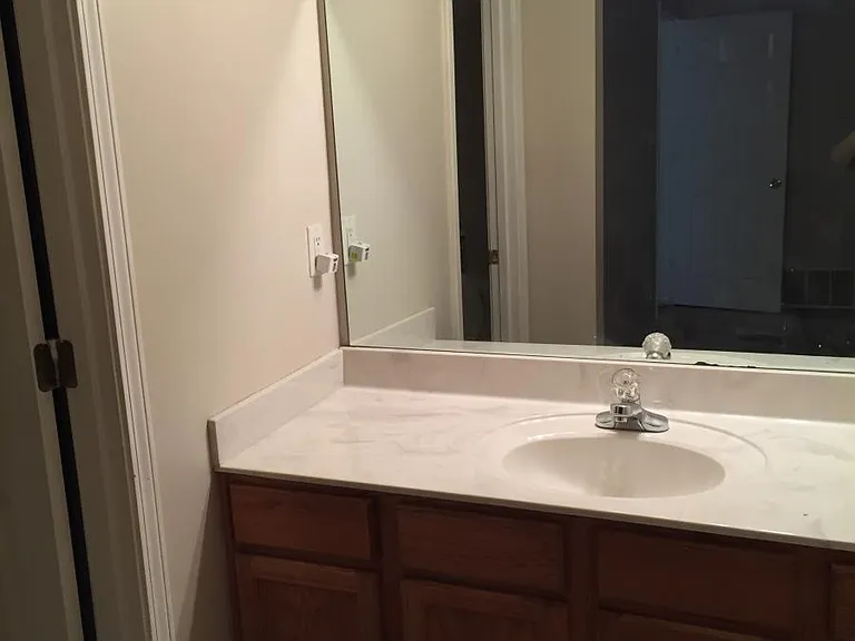 6720 Whitten Grove Cv — Photo 4