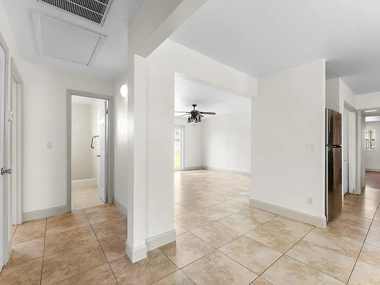 3533 SW Rosardo St — Photo 9