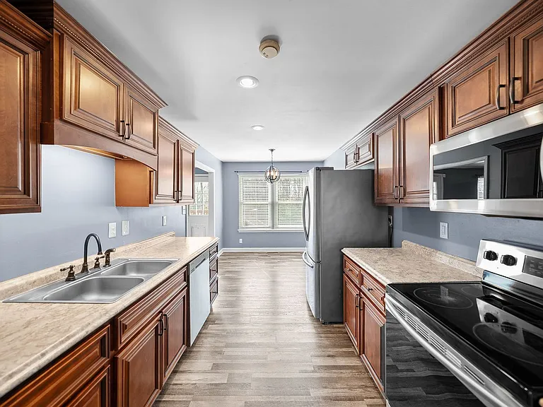 2701 E Copeland Ct — Photo 12