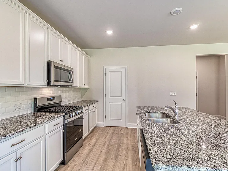 61 Dew Drop Pointe — Photo 26