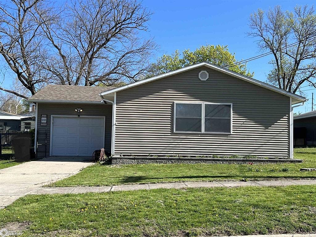 210 W 3rd St, Lamoni, IA 50140 Zillow