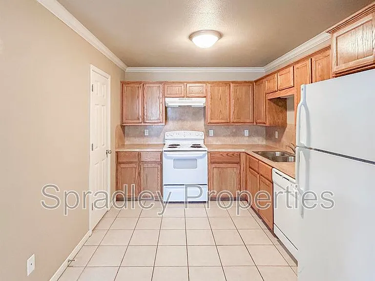 4706B Babu Ct — Photo 3