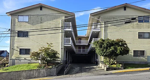 363 Bawden St Photo 1