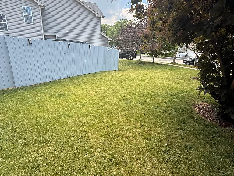 1381 Newport St — Photo 18