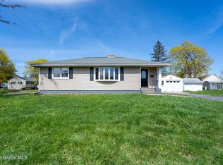 28 Maine Ave, Rensselaer, NY 12144