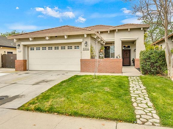2nd image of 3316 Verdeca Way