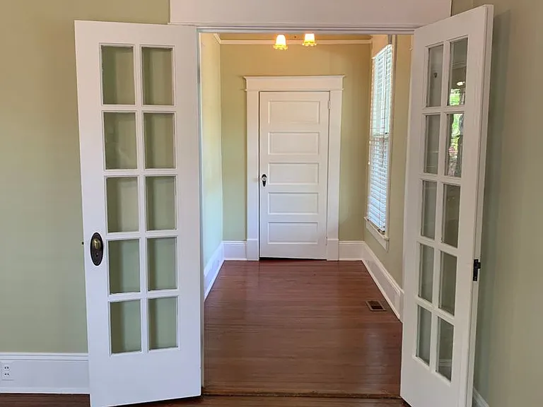 110 N Hilliard St — Photo 6