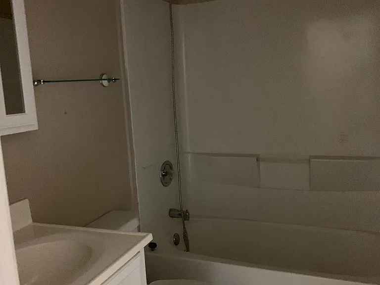 670 Tara Ln — Photo 25