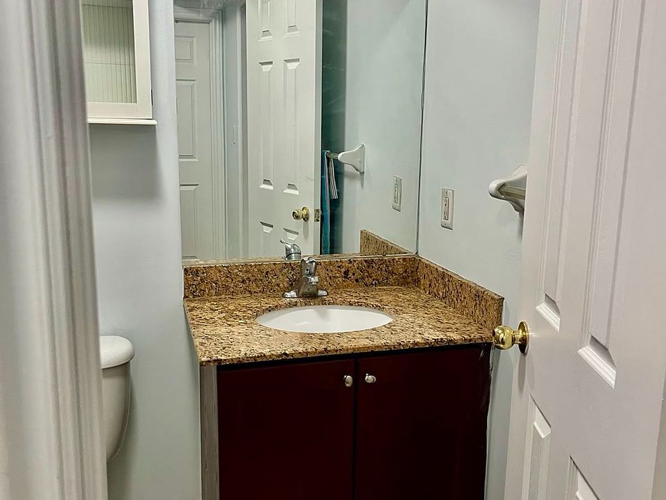 2nd image of 1775 Markham Rd #201