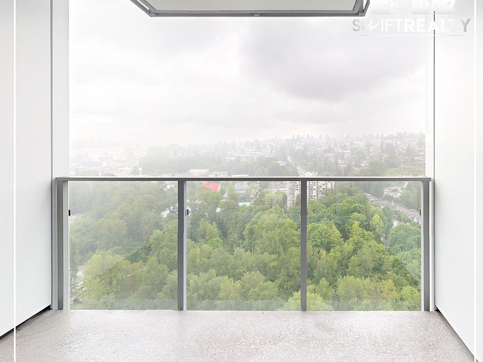 02_3006-1500 Fern St_Private Balcony_05162025