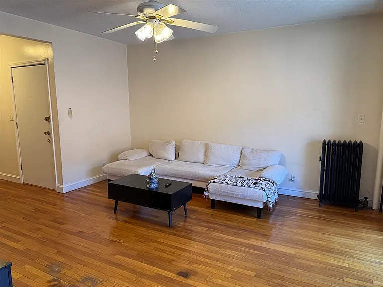 313 Summit Ave #5 — Photo 3
