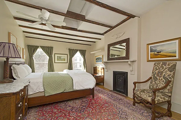 Rented by Compass | media 17