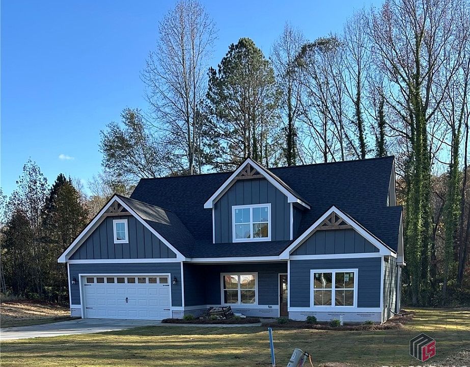 1st image of 101 Huntington Drive
