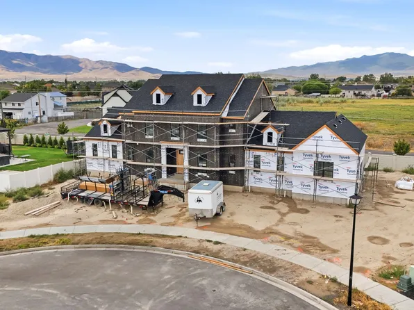 754 S 350 E #104, Lehi, UT 84043