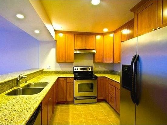 1st image of 10410 NE 32nd Pl APT D203