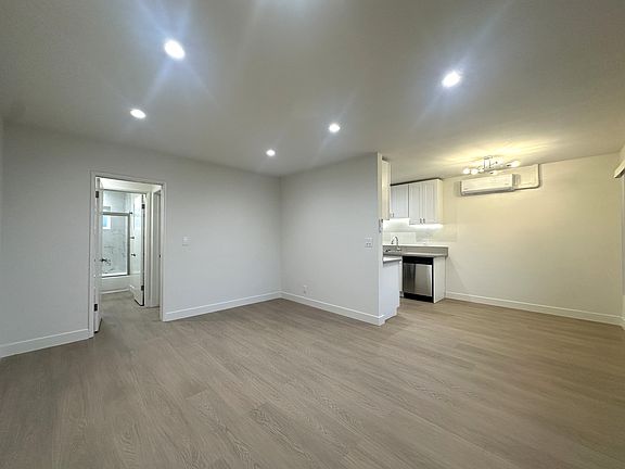 3rd image of 1720 Butler Ave #7D