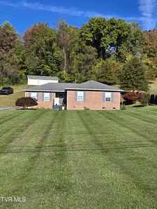 664 Cross Community Rd, Blountville, TN, 37617